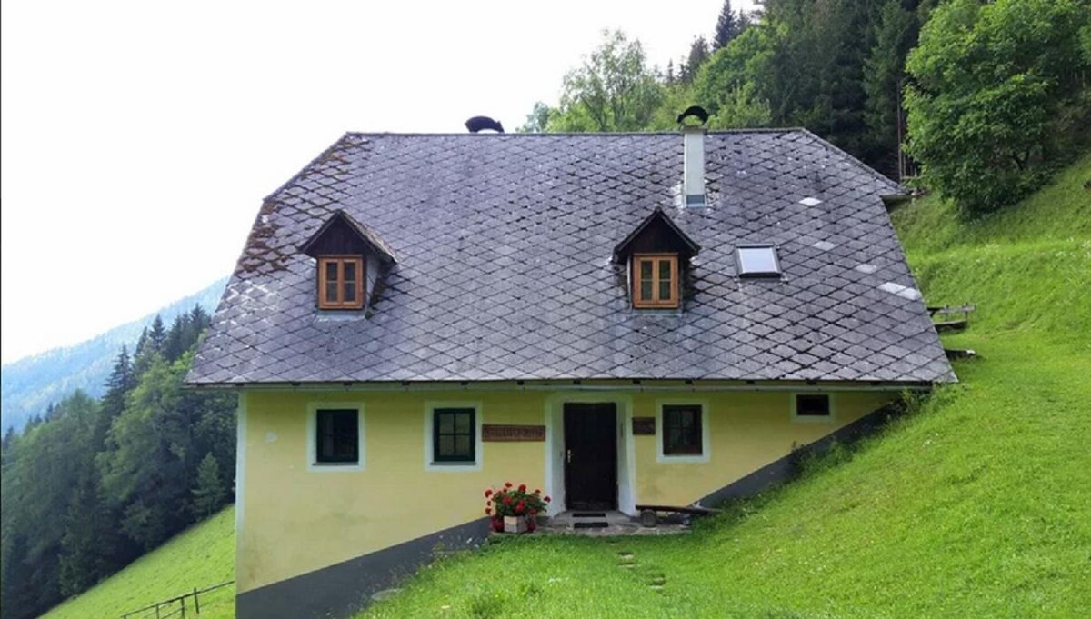 Bilder Fuchsbichlhütte - Almhütte in der Steiermark