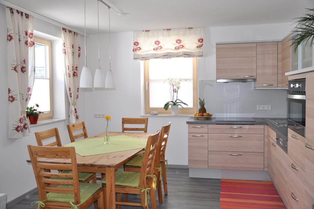 Bilder Appartement Romana