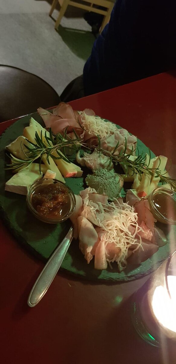 Bilder Harl's Cafe-Bar