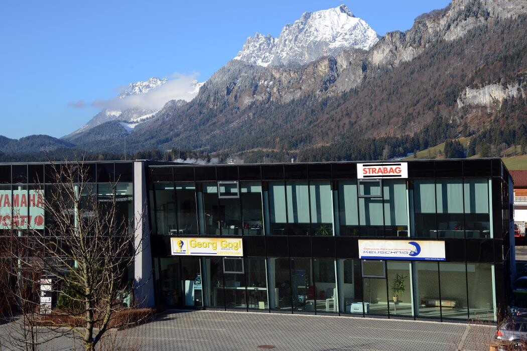 Bilder Georg Gogl - Elektrotechnik - Erdbewegung - Betonbohren