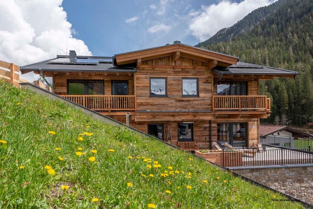 Bilder TUX MOUNTAIN Apart