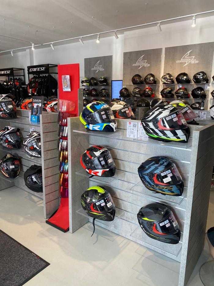 Bilder XAJO Motorradhelme+Motorradbekleidung