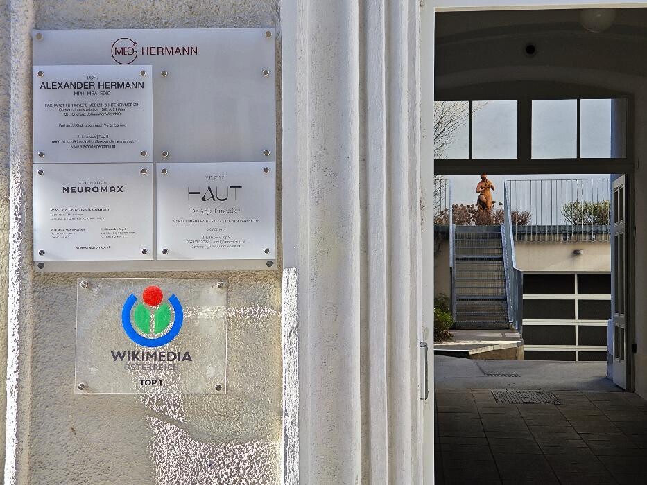 Bilder Dr. Alexander Hermann