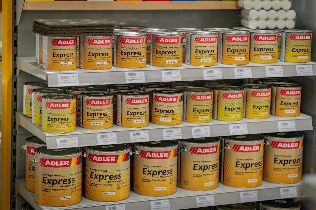 Bilder Tirolack ADLER Farben Lacke Holzschutz Künstlerbedarf