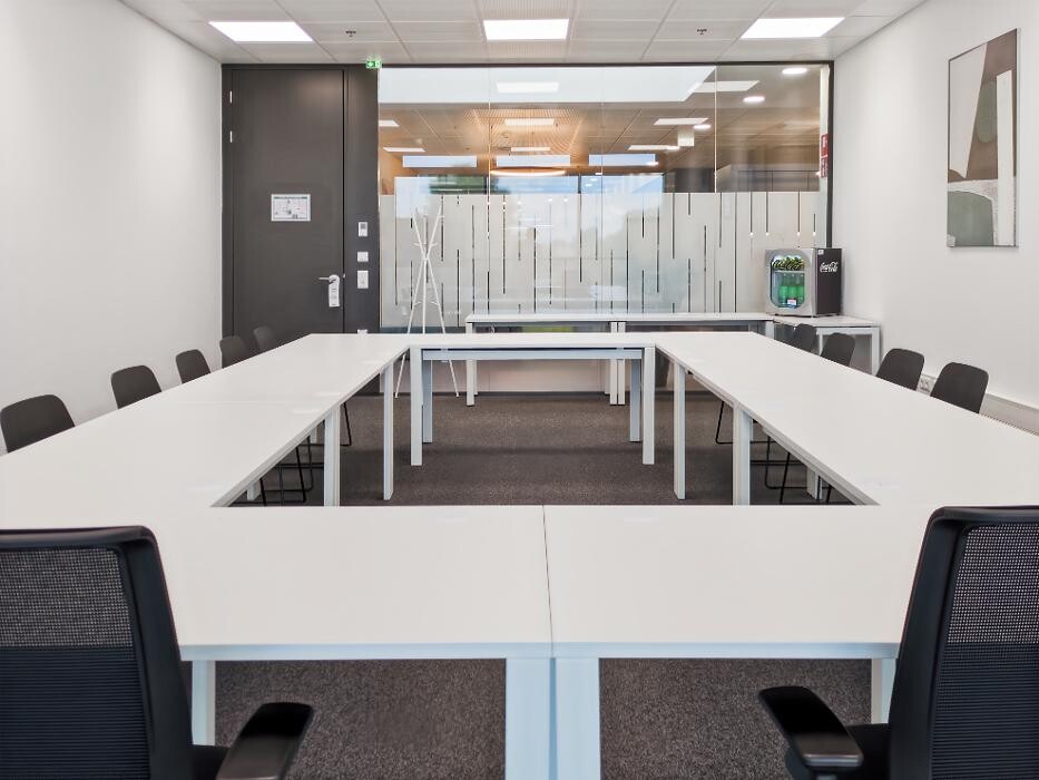 Bilder Regus Modepark Röther