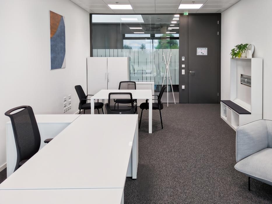 Bilder Regus Modepark Röther