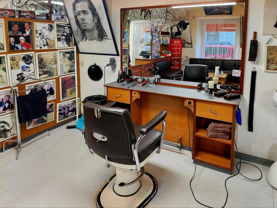 Bilder Friseursalon Haar-Guru