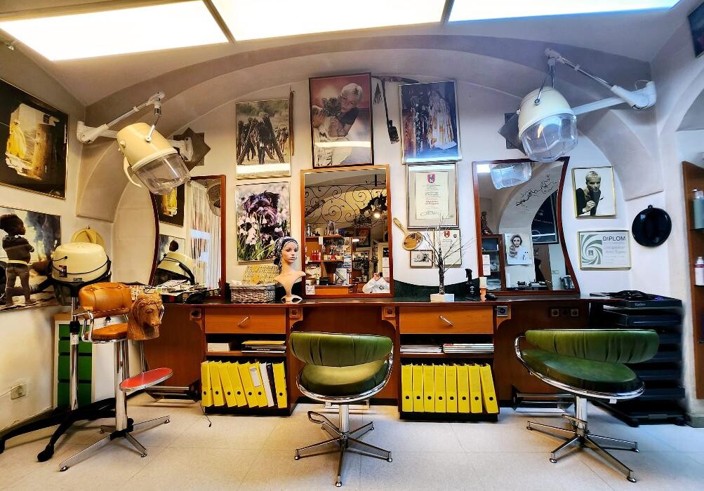 Bilder Friseursalon Haar-Guru