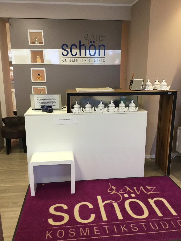 Bilder Ganz Schön - Kosmetikstudio