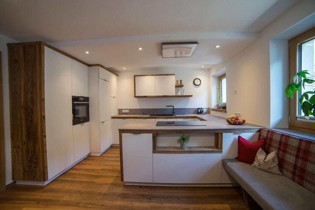 Bilder Tischlerei Mader - Tux