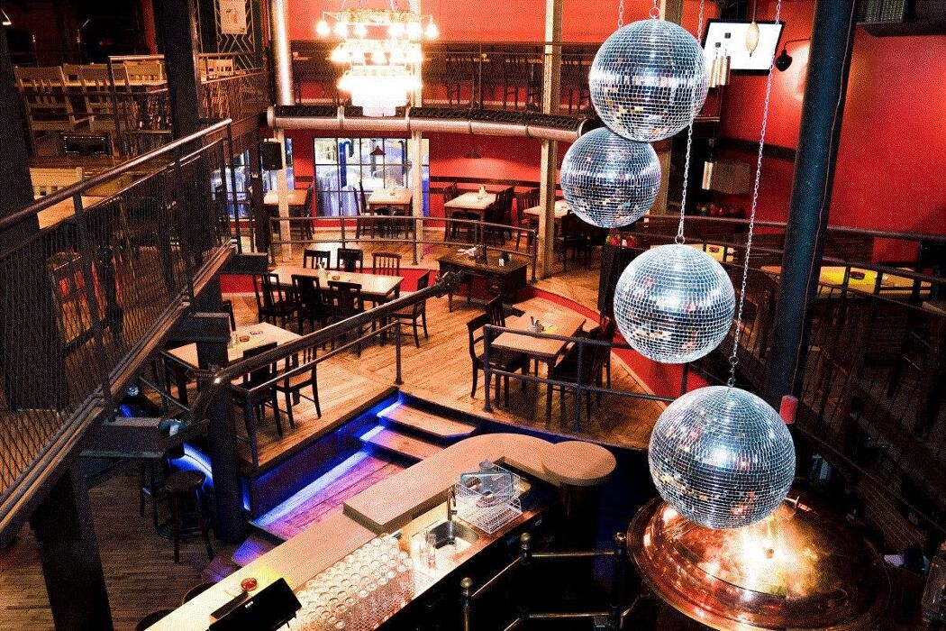 Bilder Tischlerei Mader - Tux