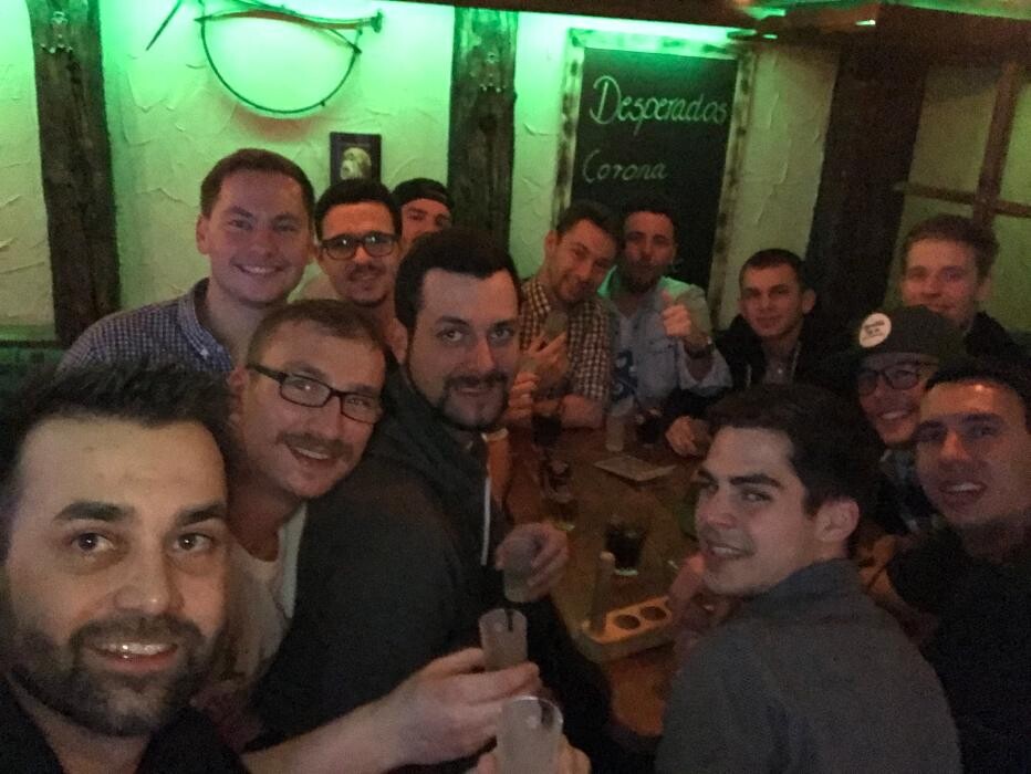Bilder Farm Bar
