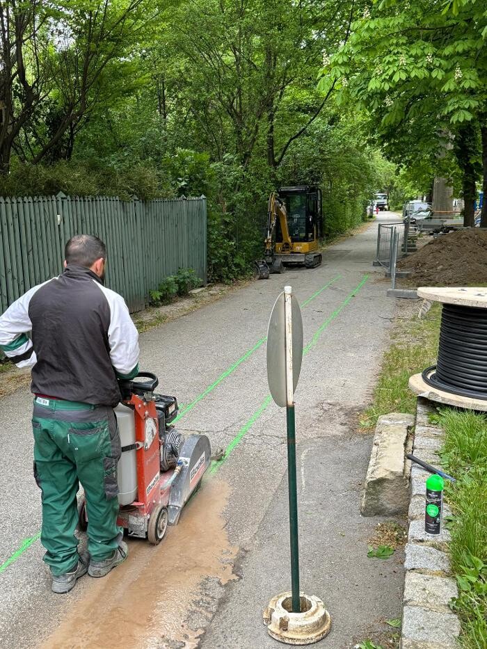 Bilder Bagger Wien - EMK Erdbau GmbH