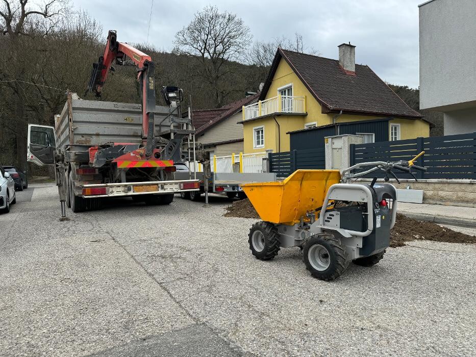 Bilder Bagger Wien - EMK Erdbau GmbH