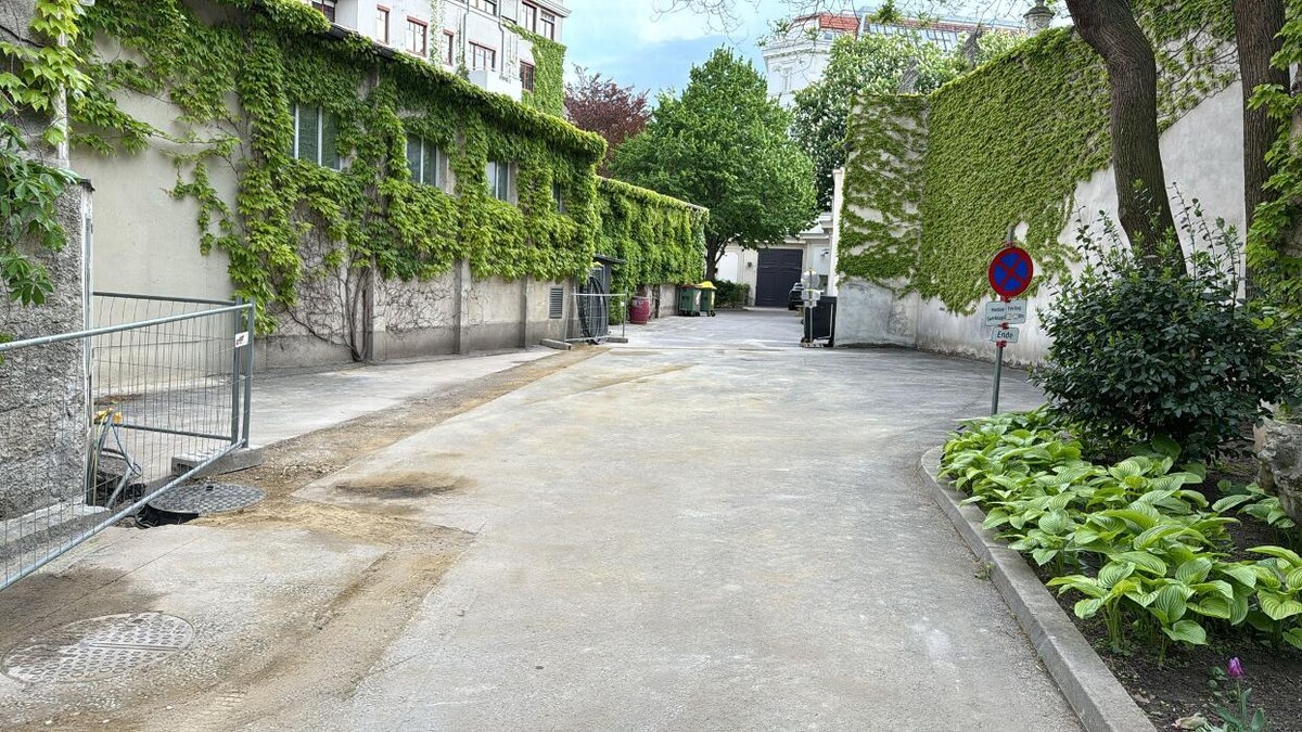 Bilder Bagger Wien - EMK Erdbau GmbH