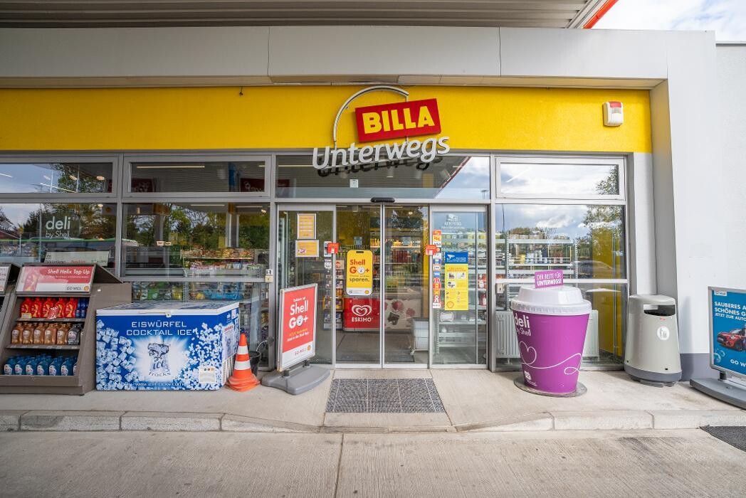 Bilder Shell Recharge Charging Station