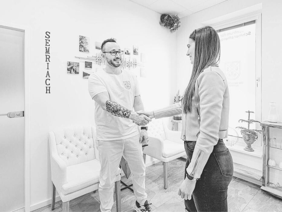 Bilder Der Gesundheitsschmied - Revolution Gesundheit