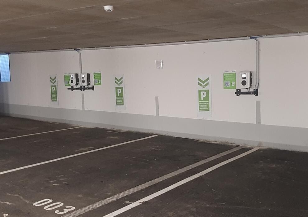 Bilder Apcoa Charging Station