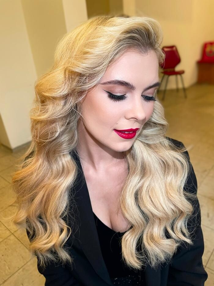 Bilder LA MAKEUP & HAIR