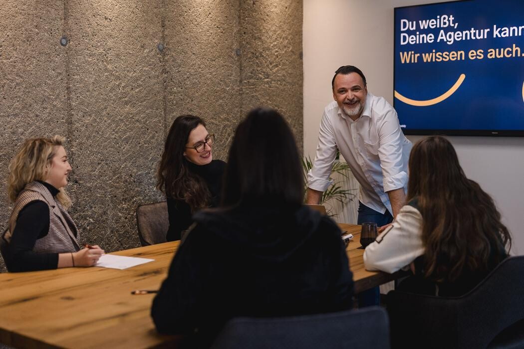 Bilder FACULTY Consulting