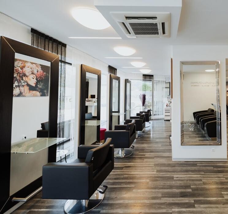 Bilder ...der Coiffeur STUPPNIG SPA BEAUTY LOUNGE