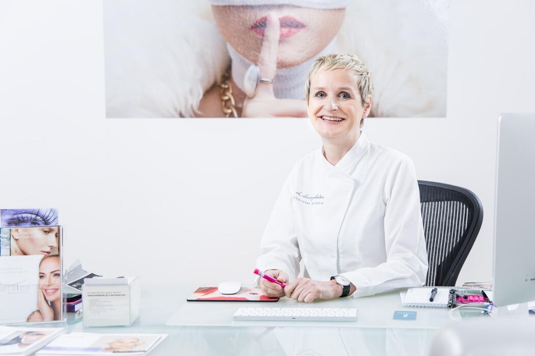 Bilder Dr. Claudia Gschnitzer - Plastische Chirurgie