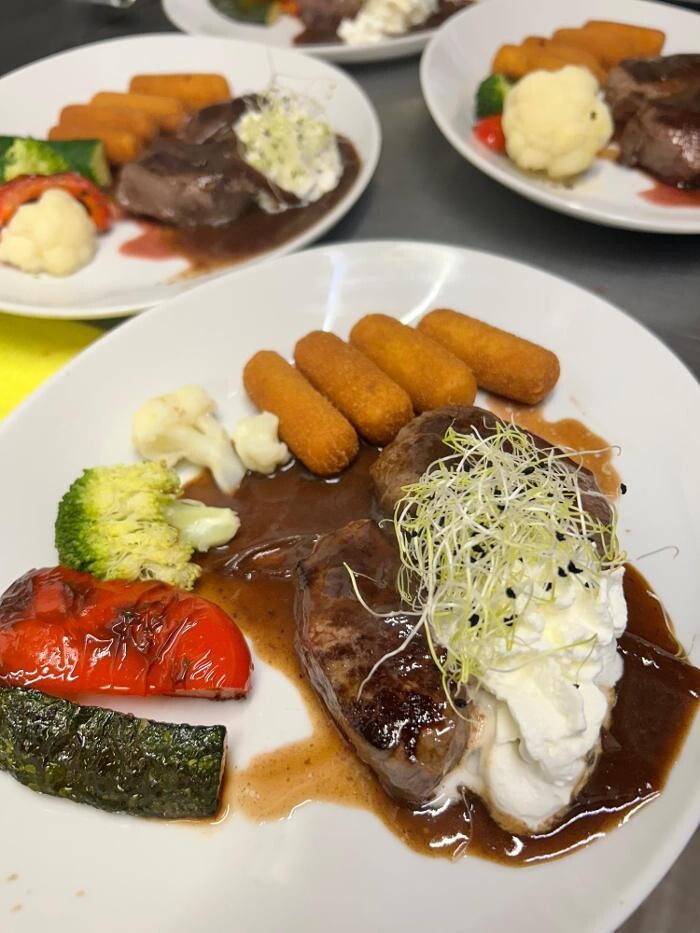 Bilder Unterm Goldenen Dachl