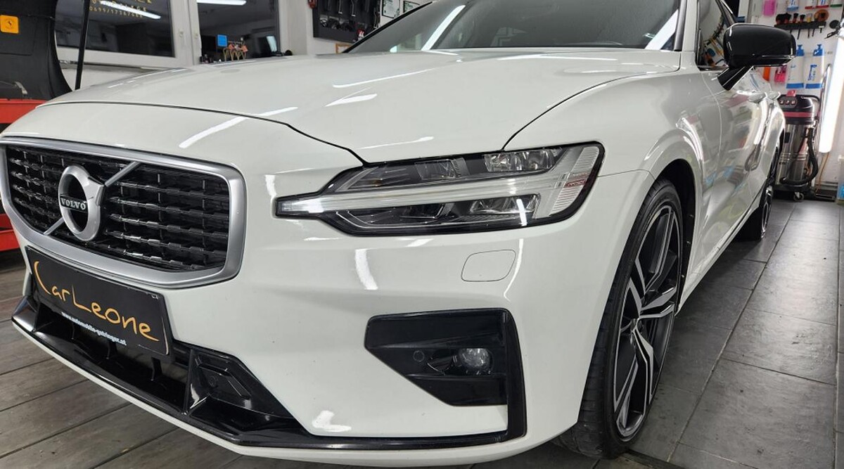 Bilder CarLeone Autopflege & Reifenservice