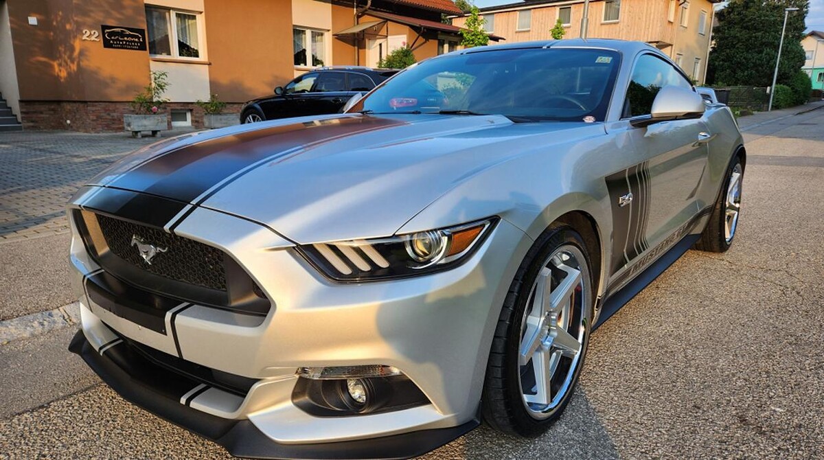 Bilder CarLeone Autopflege & Reifenservice