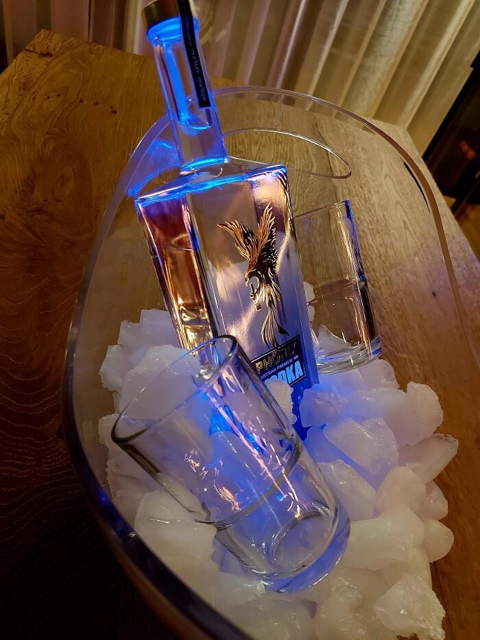 Bilder NG-Phönix Rum & Vodka | ETM Handels GmbH