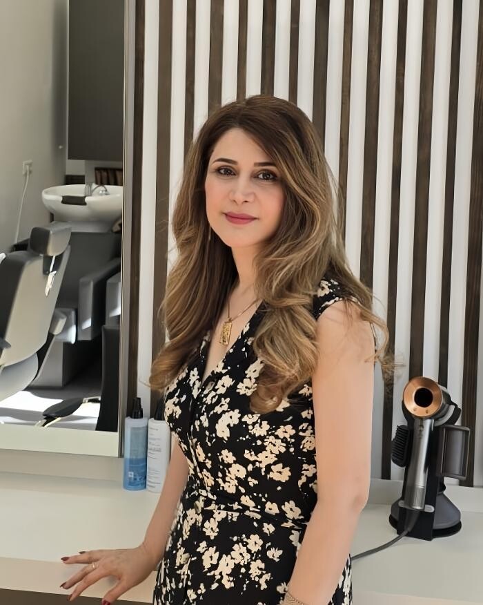Bilder Friseur Sara