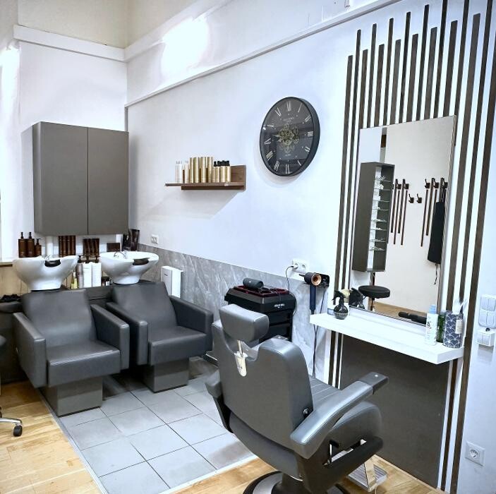 Bilder Friseur Sara