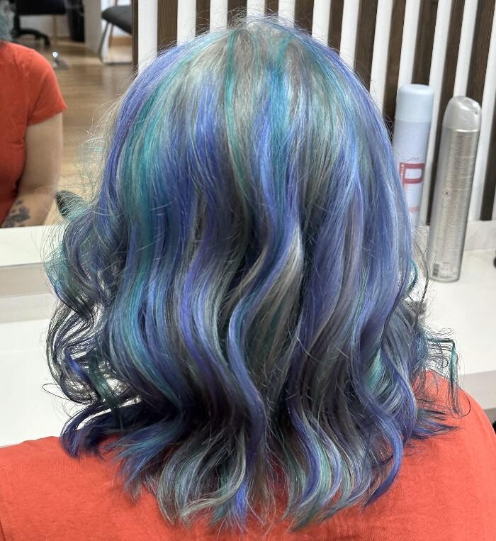 Bilder Friseur Sara