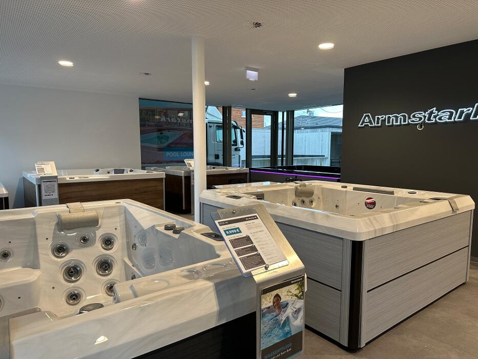 Bilder ARMSTARK Whirlpools, Swim Spas, Saunen & Infrarotkabinen