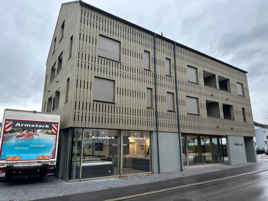 Bilder ARMSTARK Whirlpools, Swim Spas, Saunen & Infrarotkabinen