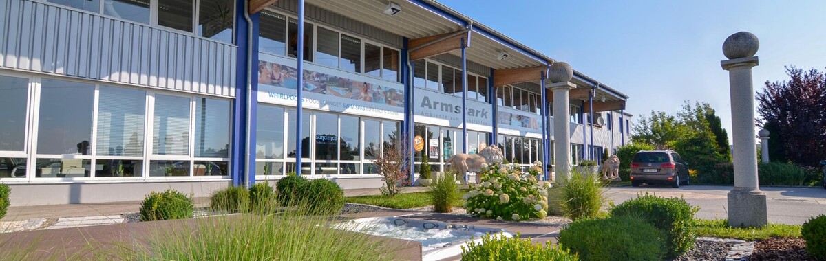 Bilder ARMSTARK Whirlpools, Swim Spas, Saunen & Infrarotkabinen