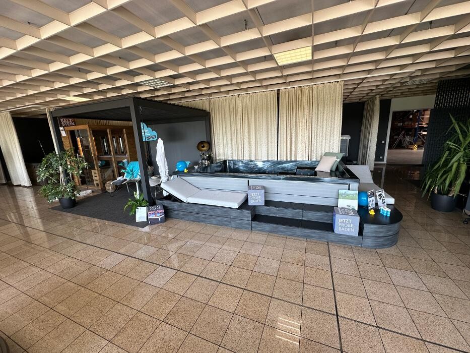 Bilder ARMSTARK Whirlpools, Swim Spas, Saunen & Infrarotkabinen