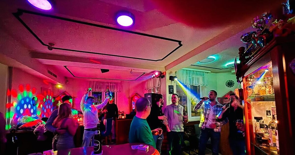 Bilder Mankerle/M.O.B Club