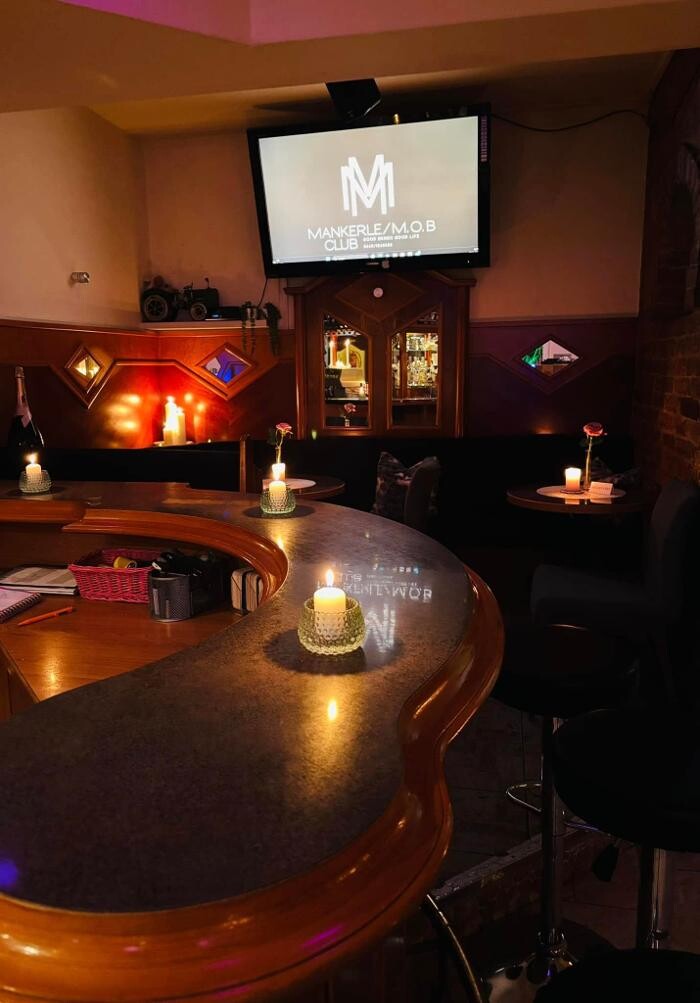 Bilder Mankerle/M.O.B Club