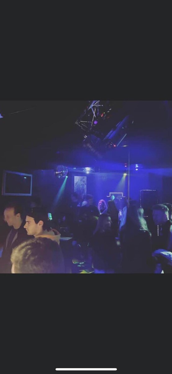 Bilder Mankerle/M.O.B Club