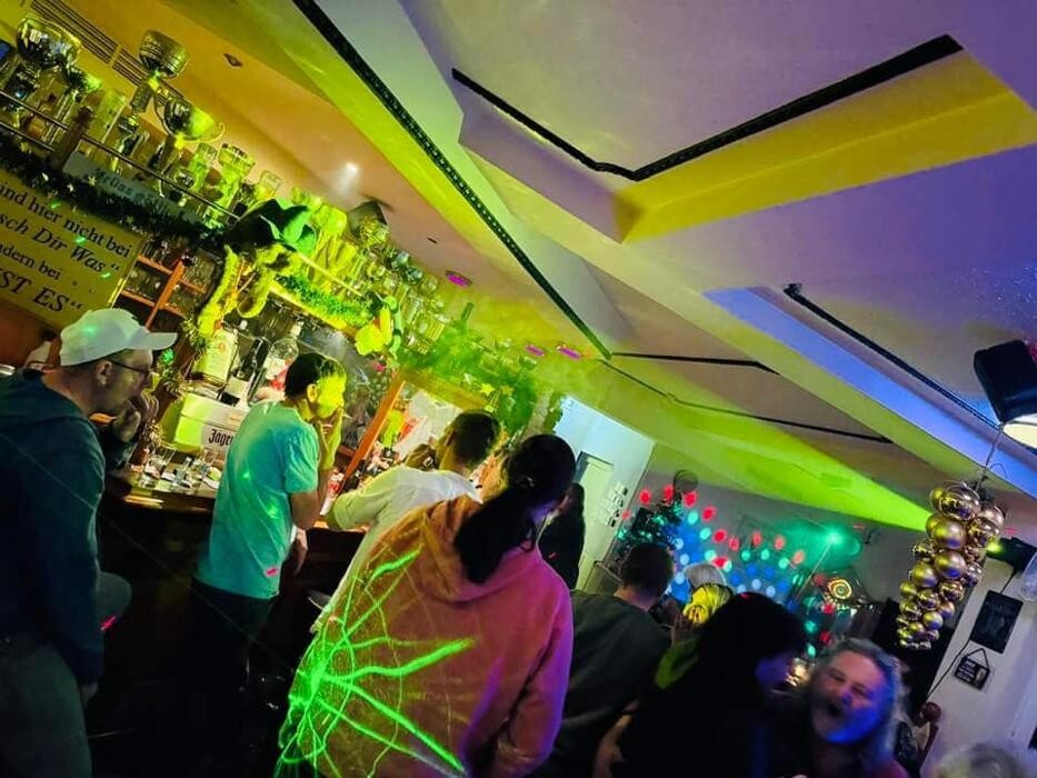 Bilder Mankerle/M.O.B Club