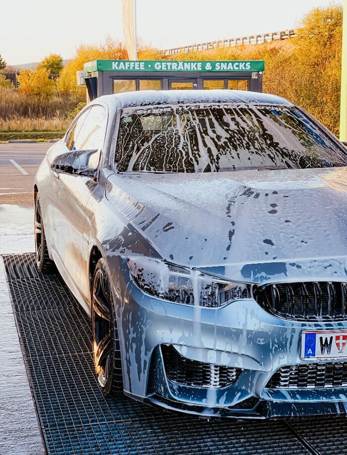 Bilder WashPark Mandl Baden - SB-Boxen