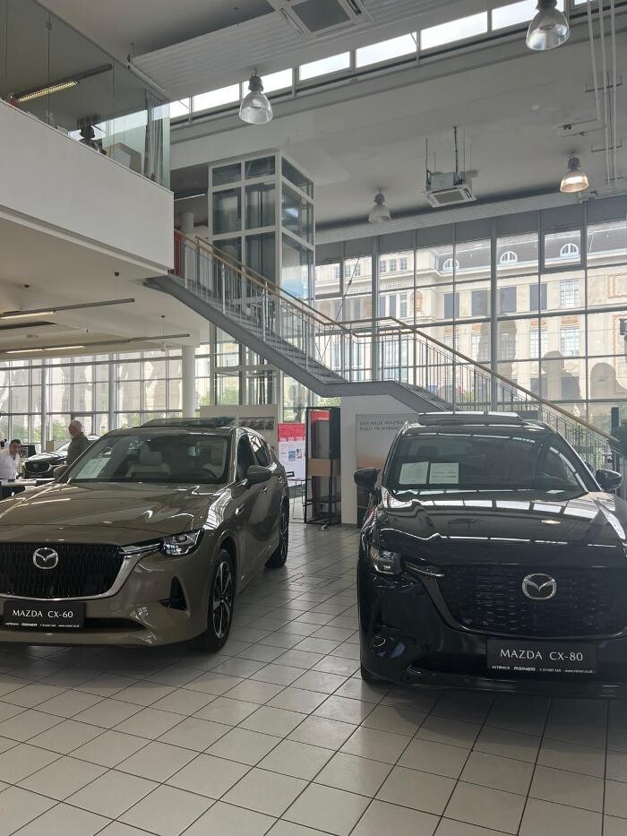 Bilder Mazda Rainer
