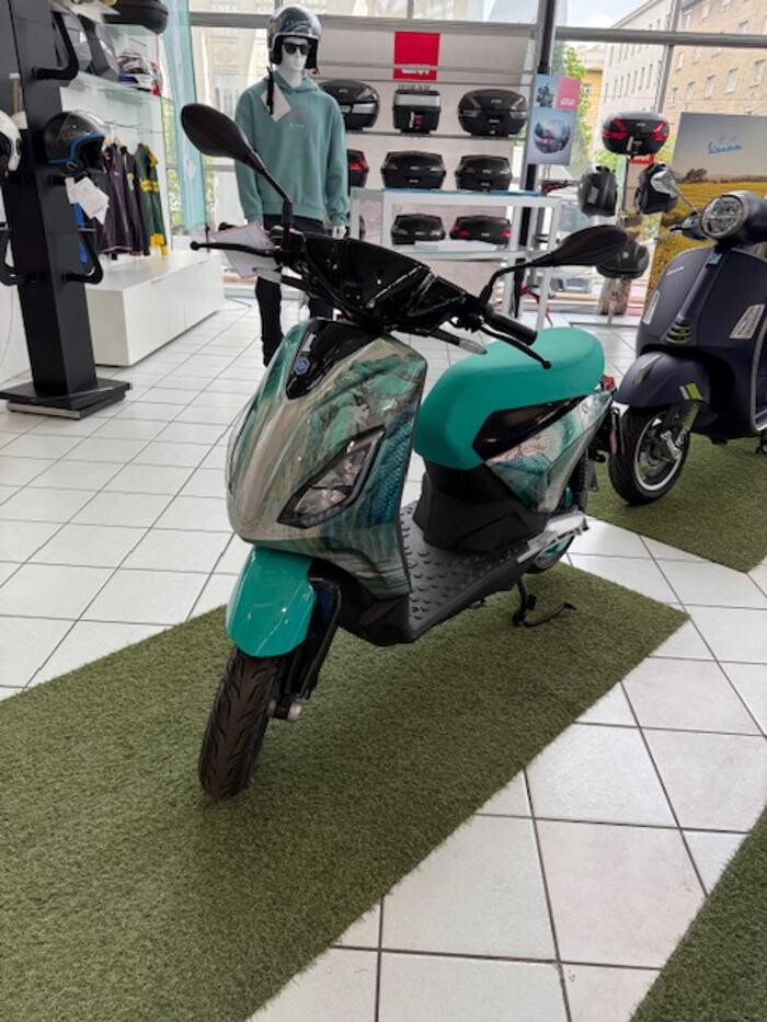 Bilder Vespa & Piaggio Rainer