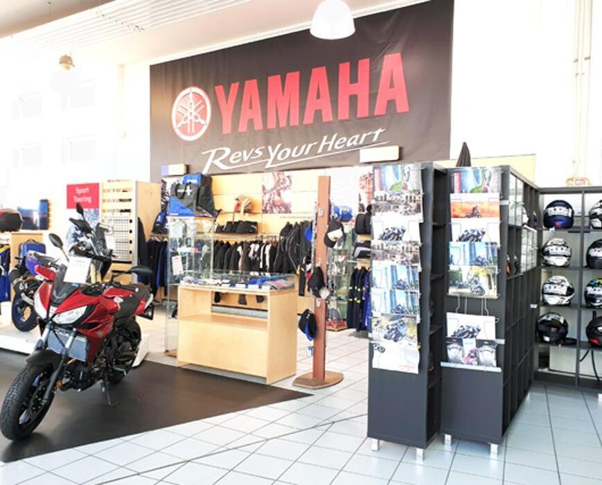 Bilder Yamaha Rainer