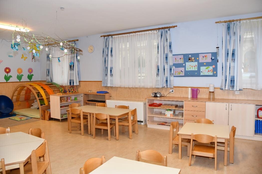 Bilder Pädagogischer Kinderbetreuungsverein Knusperhäuschen