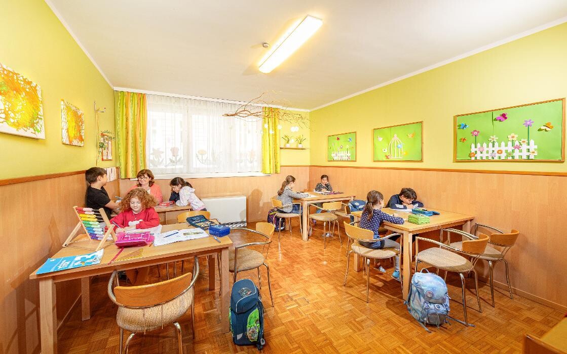 Bilder Pädagogischer Kinderbetreuungsverein Knusperhäuschen