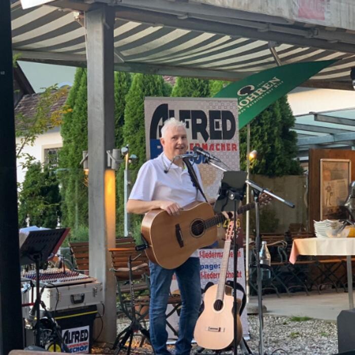 Bilder Alfred Bischof Liedermacher