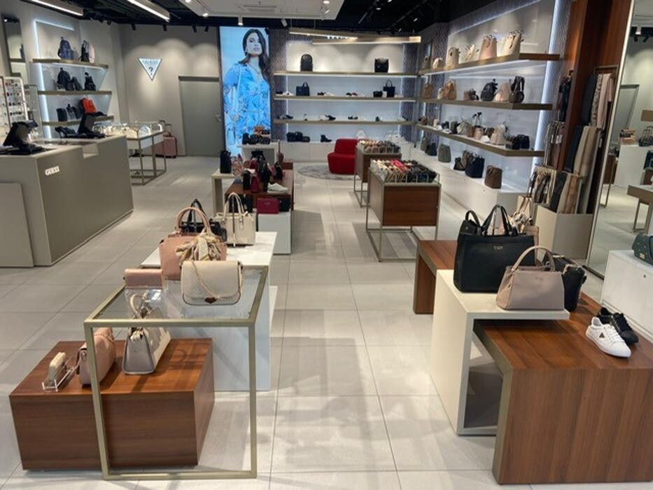 Bilder GUESS ACCESSORIES