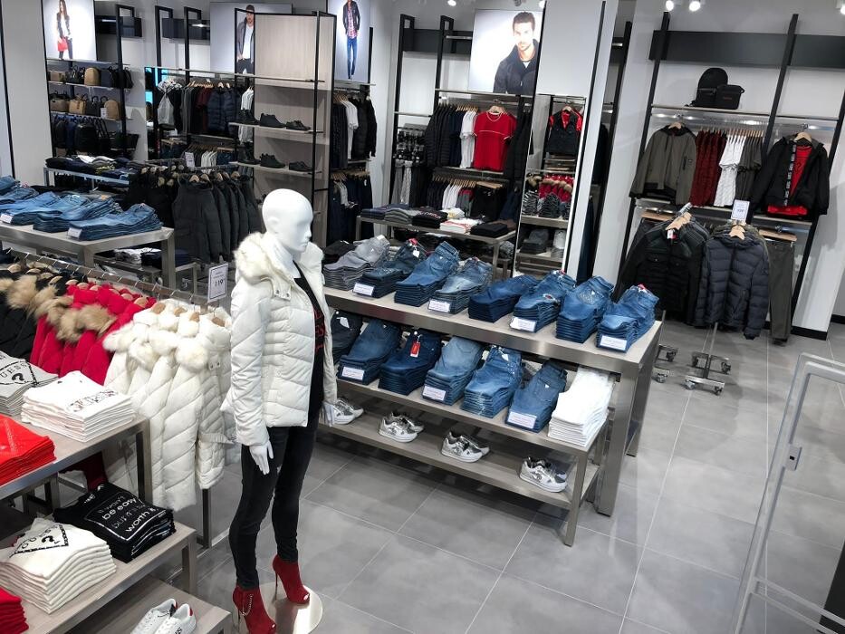 Bilder GUESS